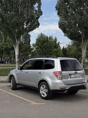 трещины: Subaru Forester: 2010 г., 2.5 л, Автомат, Газ, Кроссовер — 5