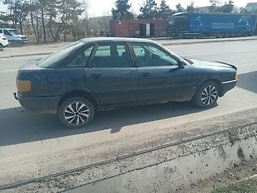 aud: Audi 80: 1990 г., Седан — 1