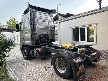 geely galaxy e5: Volvo 480: 2012 г., Автомат, Дизель — 2
