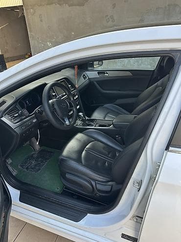 dodge challenger: Hyundai Sonata: 2018 г., 2 л, Автомат, Газ, Седан — 5