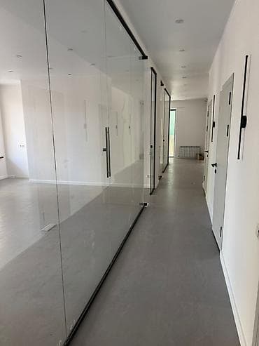 Кыймылсыз мүлк: Кеңселерди ижаралоо, 135 м², Турак комплексинде — 6