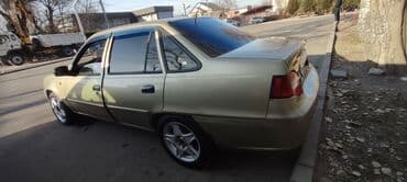 срочно продаю в связи с переездом: Daewoo Nexia: 2012 г., 1.5 л, Механика, Бензин, Седан — 4