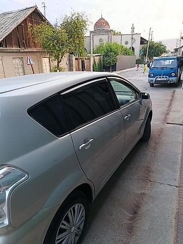 крыло е34: Toyota Corolla Verso: 2008 г., 1.8 л, Механика, Бензин, Минивэн — 4