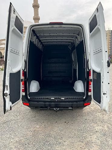 тайета марк 2: Перевозка грузов до 2.500 тонн по всей республике Спринтер средний — 2