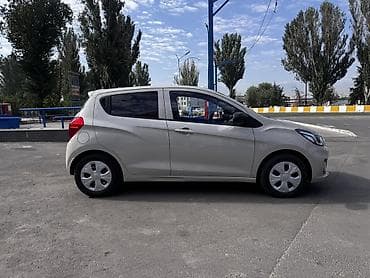 Chevrolet Spark: 2020 г., 1 л, Вариатор, Бензин, Хэтчбэк