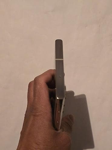 infinix 50: Samsung Galaxy S23 Ultra, Б/у, 256 ГБ, цвет - Черный, 1 SIM, eSIM — 2