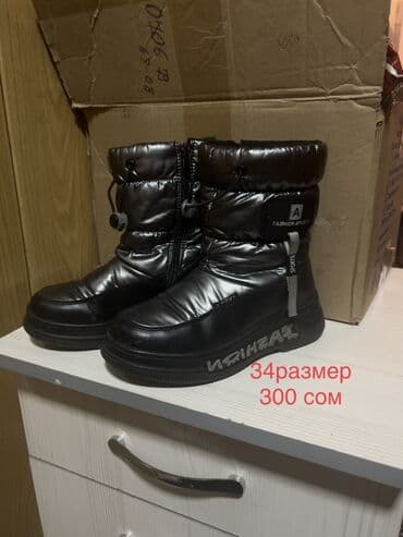 брендовый обувь: Детская зимняя обувь, несколько пар: Разных размеров для девочек 1) — 1