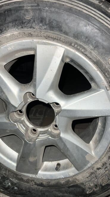 купить бескамерные диски на камаз под клинья: Колеса в сборе R 18, Б/у, Запаска — 3