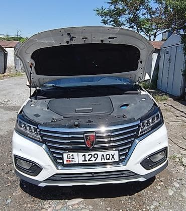 Roewe: Roewe ERX5: 2018 г., Электромобиль, Кроссовер — 5