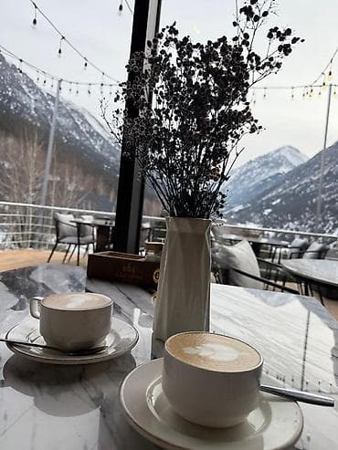 алла тоо: Нужен продавец консультант, теребование русака говорящая девушка с — 1