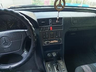e 55 amg: Mercedes-Benz C-Class: 1995 г., 2.2 л, Автомат, Бензин, Седан — 5