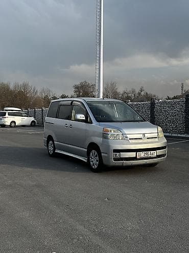 Транспорт: Toyota Voxy: 2003 г., 2 л, Автомат, Бензин, Минивэн — 1