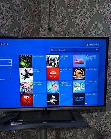 android мониторы: PlayStation 4 (оригинальная «толстая» версия) с комплектом аксессуаров — 2
