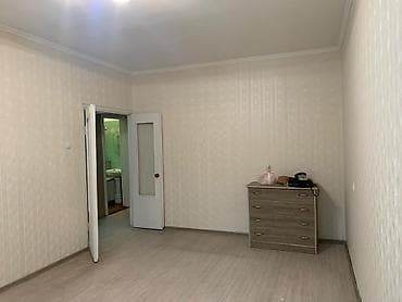 Квартиры: 3 комнаты, Собственник, Без подселения, С мебелью частично — 1