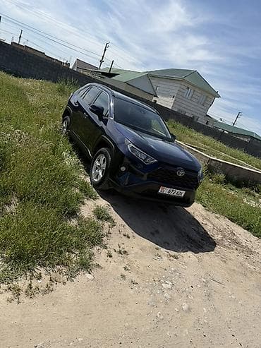 колони: Toyota RAV4: 2019 г., 2.5 л, Автомат, Бензин, Кроссовер — 2