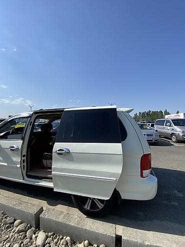 j30 bmw: Kia Carnival: 2002 г., Механика, Дизель, Минивэн — 1