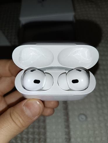 freebuds 4i: Беспроводные наушники-вкладыши с кейсом для зарядки (белые). Основные — 2