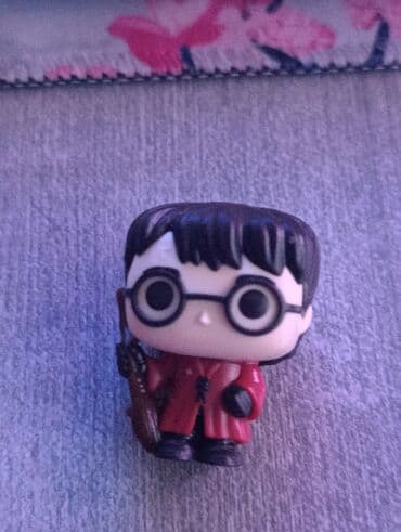 статуетки: Гарри Поттер Киндер джой оригинал
есть и другие фигруки по ОСД и ГП — 1