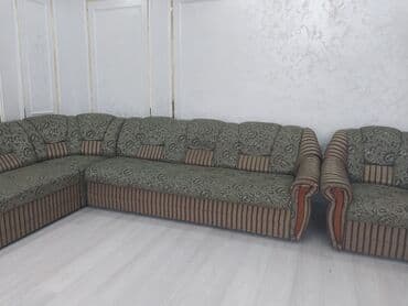 круглое кресло: Диван угловой.
Классика
Размер дивана 20
Два кресла 
Раздвижной! — 4