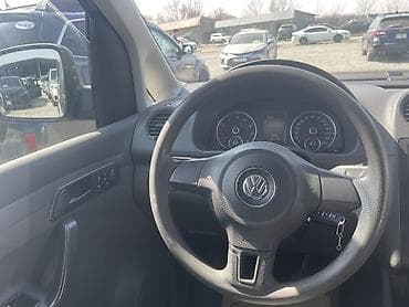 годф 2: Volkswagen Caddy: 2012 г., Ручные, Бензин, Минивэн — 6