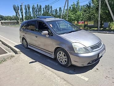 step wgn: Honda Stream: 2003 г., 2 л, Автомат, Газ, Минивэн — 2