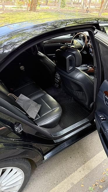 285 55 20: Mercedes-Benz S-Class: 2010 г., 5.5 л, Седан — 8