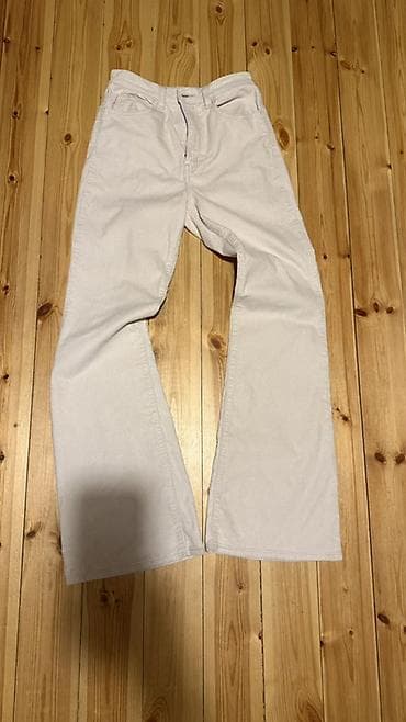 Levi’s Premium – женские вельветовые брюки - Модель: 70s High Flare - lalafo.kg да Levi’s Premium – женские вельветовые брюки - Модель: 70s High Flare -