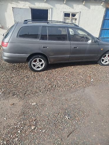 lexus harier: Toyota Caldina: 1995 г., 2 л, Автомат, Бензин, Универсал — 4