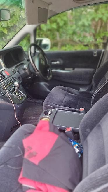 Унаа сатуу: Honda Odyssey: 2003 г., 2.3 л, Автомат, Бензин, Универсал — 10