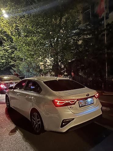 bmw x4: Kia K3: 2018 г., 1.6 л, Вариатор, Бензин, Седан — 3