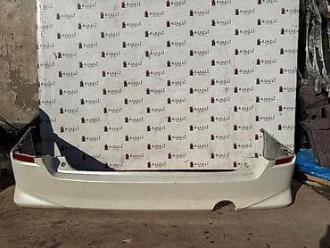 Автозапчасти: Бампер Toyota, Б/у, Оригинал — 1