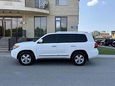 Toyota Land Cruiser: 2008 г., 5.7 л, Автомат, Бензин, Внедорожник — 2