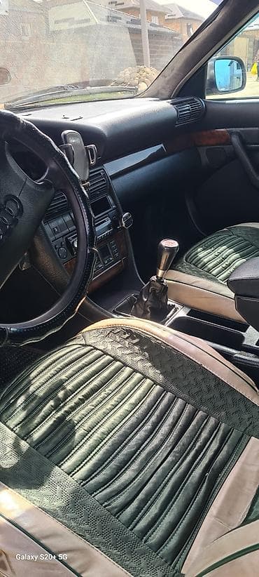 чехол на а3: Audi A6: 1995 г., 2.6 л, Ручные, Бензин, Седан — 6