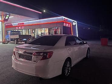 prius plus: Toyota Camry: 2012 г., 2.5 л, Автомат, Бензин, Седан — 3