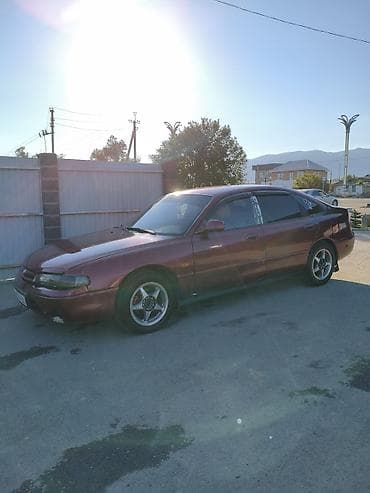 Mazda 626: 1993 г., 2 л, Механика, Бензин, Хэтчбэк — 2