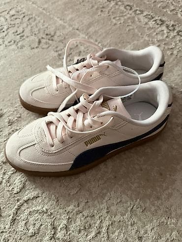 Кроссовки Puma Размер 40,(но немного маломерят поэтому продаю) Хорошо