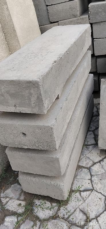 корыто пластиковое: Бордюры, бордюрный камень, Бетонные парапеты и тротуарная плитка — 1