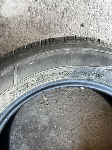 асвальт: 2 Штуки почти новые Летняя шина для кроссоверов/SUV Grand Tourer H/T — 1