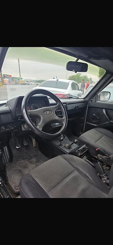 нива диск: ВАЗ (ЛАДА) 4x4 Нива: 2015 г., Ручные, Бензин, Внедорожник — 2