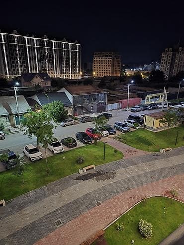 продаю однокомнатную квартиру: 3 комнаты, 77 м², Элитка, 4 этаж, Евроремонт — 3