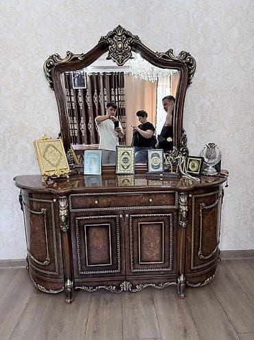 Гарнитур для зала, Б/у, Комод