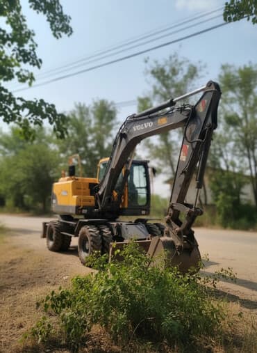 купить диски на машину бу: Экскаватор, Volvo, 2003 г., Колесный — 1
