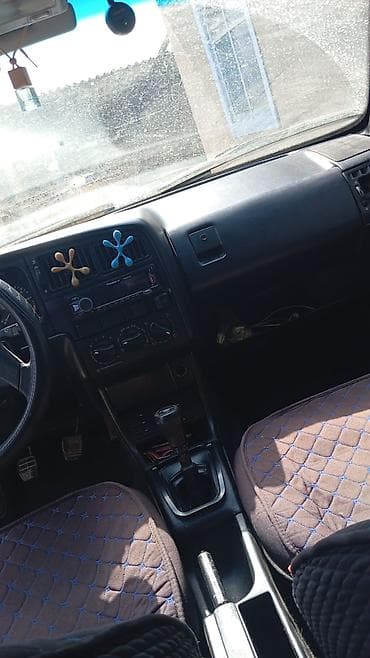 Продажа авто: Volkswagen Passat Variant: 1991 г., 1.8 л, Механика, Бензин, Универсал — 9