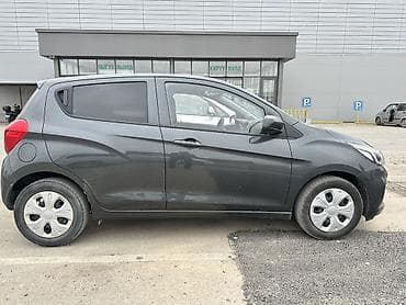 Транспорт: Chevrolet Spark: 2019 г., 1 л, Автомат, Бензин, Хетчбек — 3