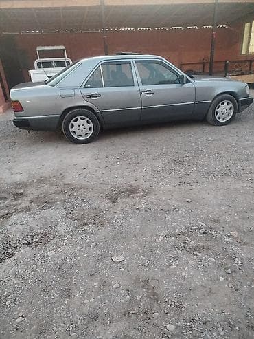bmw m5 e38: Mercedes-Benz W124: 1990 г., 2.6 л, Механика, Бензин, Седан — 7