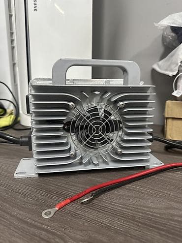 зарядка для аккумуляторов: Зарядное устройство для гольф кара, новое, гарантия на проверку — 1