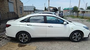 geely e5: Dongfeng : 2020 г., 0.1 л, Автомат, Электромобиль, Седан — 5