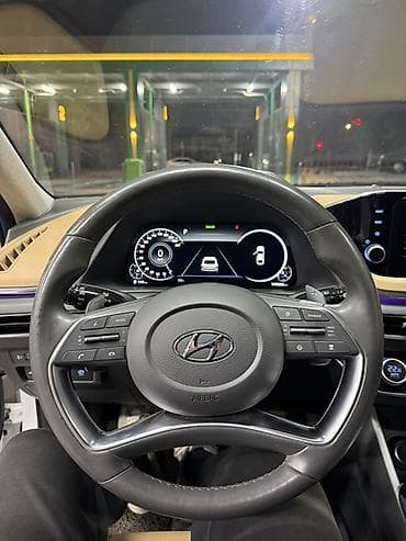 Транспорт: Hyundai Sonata: 2019 г., 2 л, Автомат, Бензин, Седан — 7