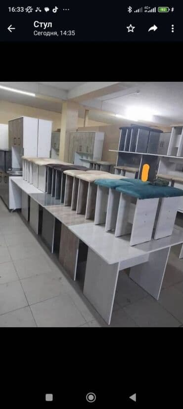 купить кухонный стол и стулья недорого: Для кухни стол и 4 табуретки комплект 3500сом новый оптом и розницу — 6