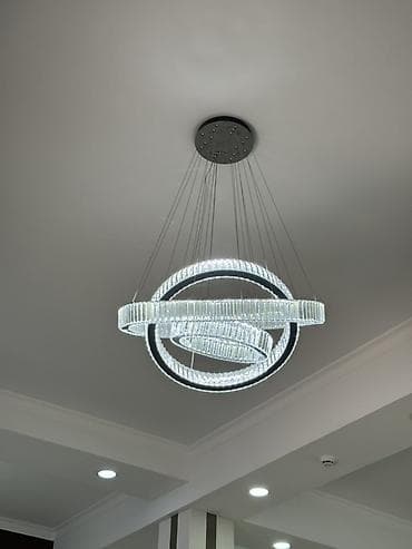 Люстры: Подвесная LED-люстра с кристаллами, дизайнерская - Конструкция: три — 3